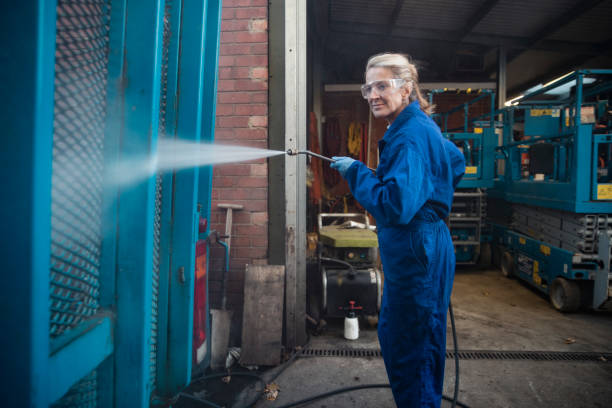Best Oil Spill Cleanup  in New Prague, MN
